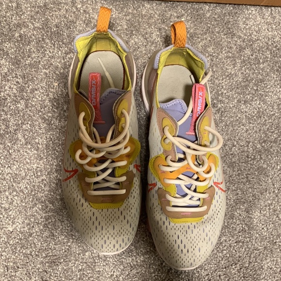 Nike Athletic Shoes - Picture 5 of 5